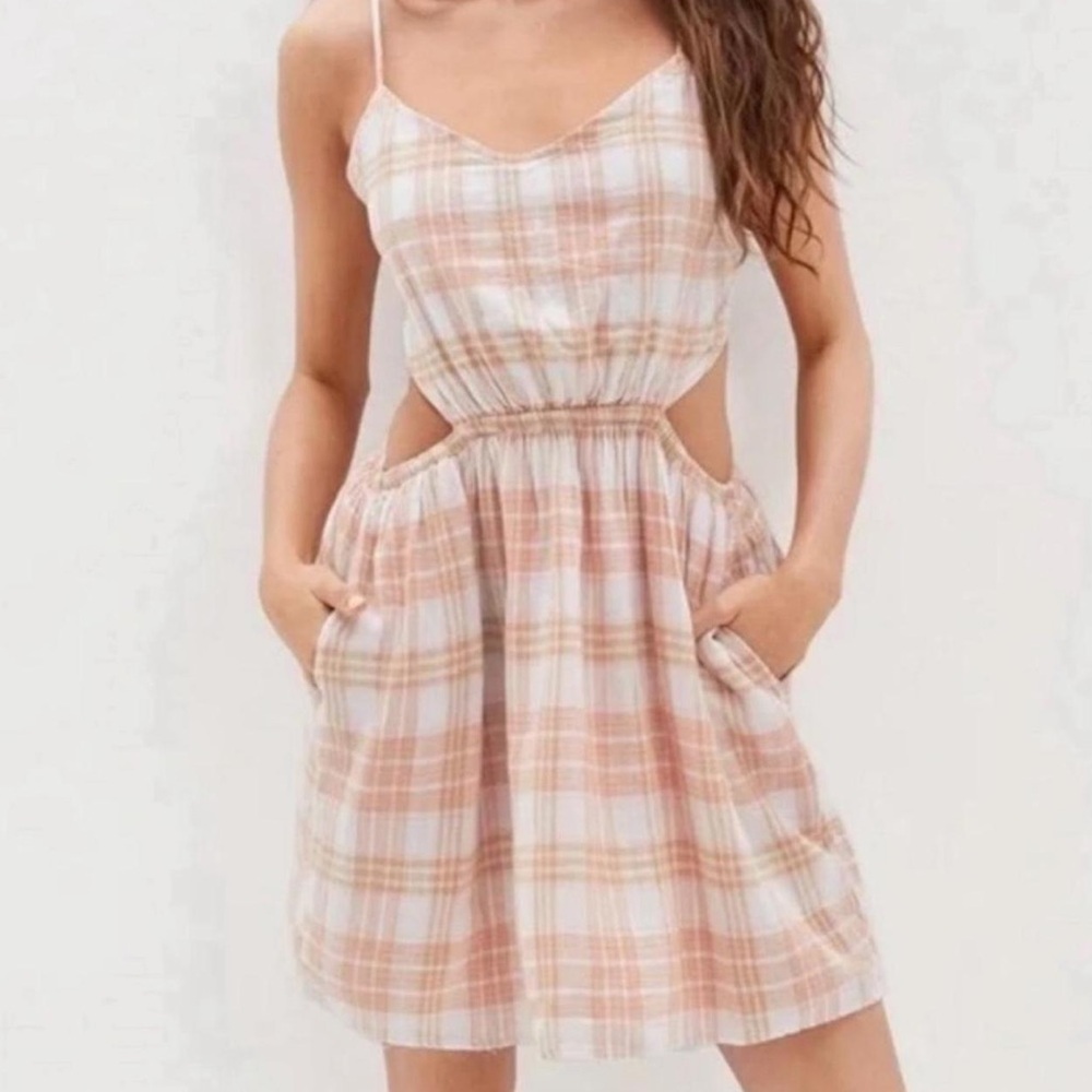 AE backless dress
